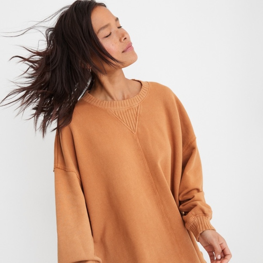 AERIE DOWN-TO-EARTH
OVERSIZED SWEATSHIRT